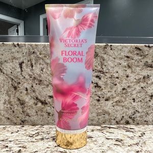 4 for $32 ~ Stocking Stuffers ~ Victoria's Secret Floral Bloom FULL SIZE Lotion